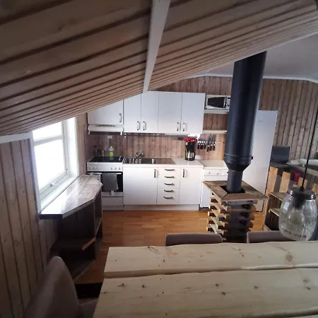 Camp Bolterdalen Λονγκιαρμπίεν